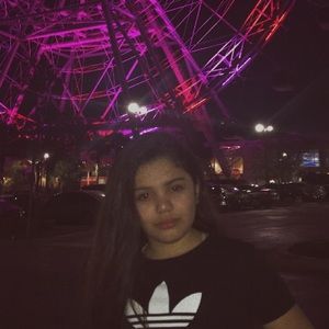 Meet your Posher, Kimberly